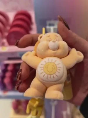 Trčite u dm / Lilly po novu Essence x Care Bears kolekciju! 💖🐻 Pakovan