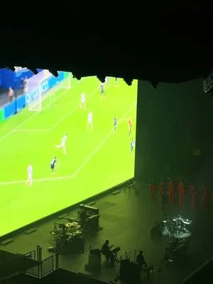 Daniel Caeser showing Cape Verde highlights without any context at his