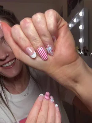 Ran it back one time for these 4th of July nails 🇺🇸♥️🤍💙 #nailinspo #na