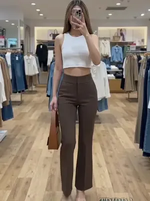 These semi-flared pants are the definition of effortless style. They h