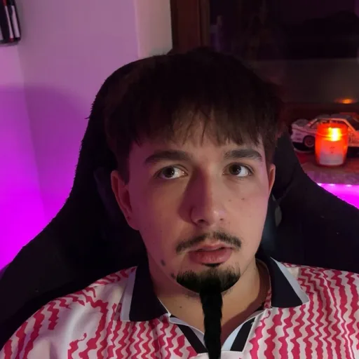 Renvy_32