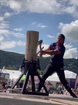 3 time British Rookie Champion 🏆  #stihl #stihltimbersports #originale