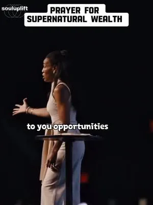 Prophetic prayer for supernatural wealth 🙏 by Priscilla Shirer  #Prisc