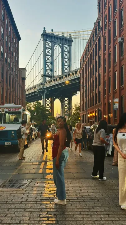 📍 Location: NYC 📅 Best time: 7:30-8:30 🗺️ Point of view: Brooklyn Brid