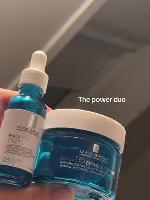 Would you try this combo on acne-prone skin? 🤨 #skincaretips #skintok