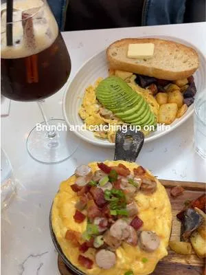 Brunch and catching up on life. Always a good idea🥰 #brunch #bayareafo