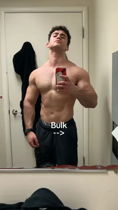 225 vs 210 2 months apart #cutting #fyp #viral #cuttingseason #fittok