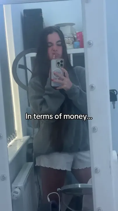 My unemployed ass has no right be spending that much in 8 months 🤦‍♀️😒