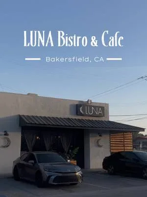loved the food and the service 😋 @LUNA BISTRO CAFE   #restaurant #date