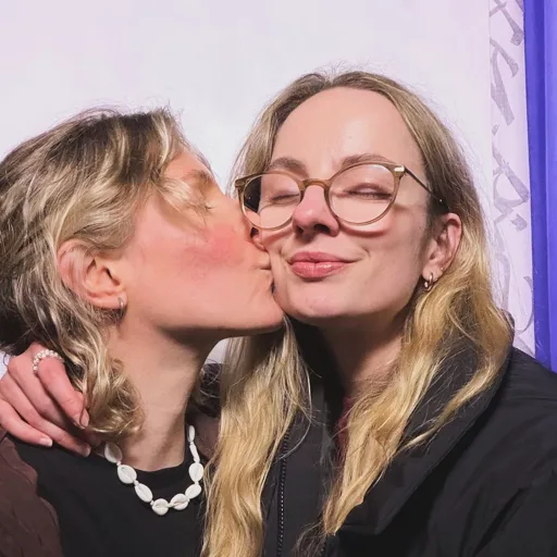 Angelina & Pia | wlw 🌈