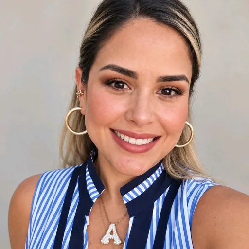 Ague | Latina Beauty 40+