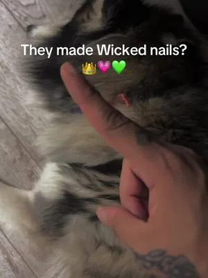 W I C K E D press ons @KISS Nails #wickedmovie #pressonnails #huskylif