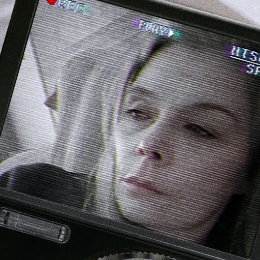 gray.hair.aesthetic