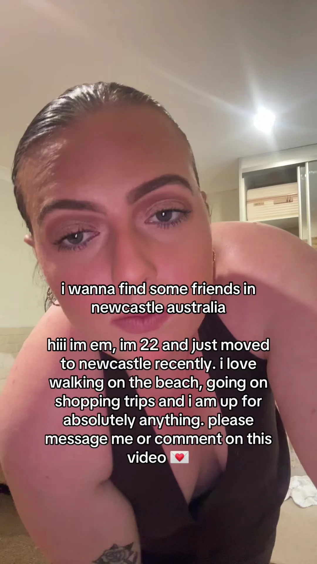 please help me find some new friends in newcastle australia!!! #newcas