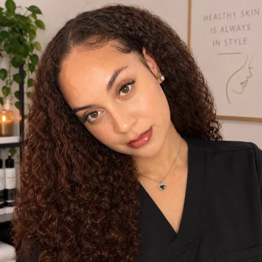 La Divina Esthetics profile photo