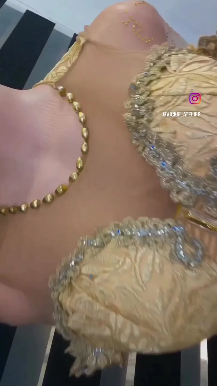 ⚜️⚜️⚜️ #fashiondesigner
